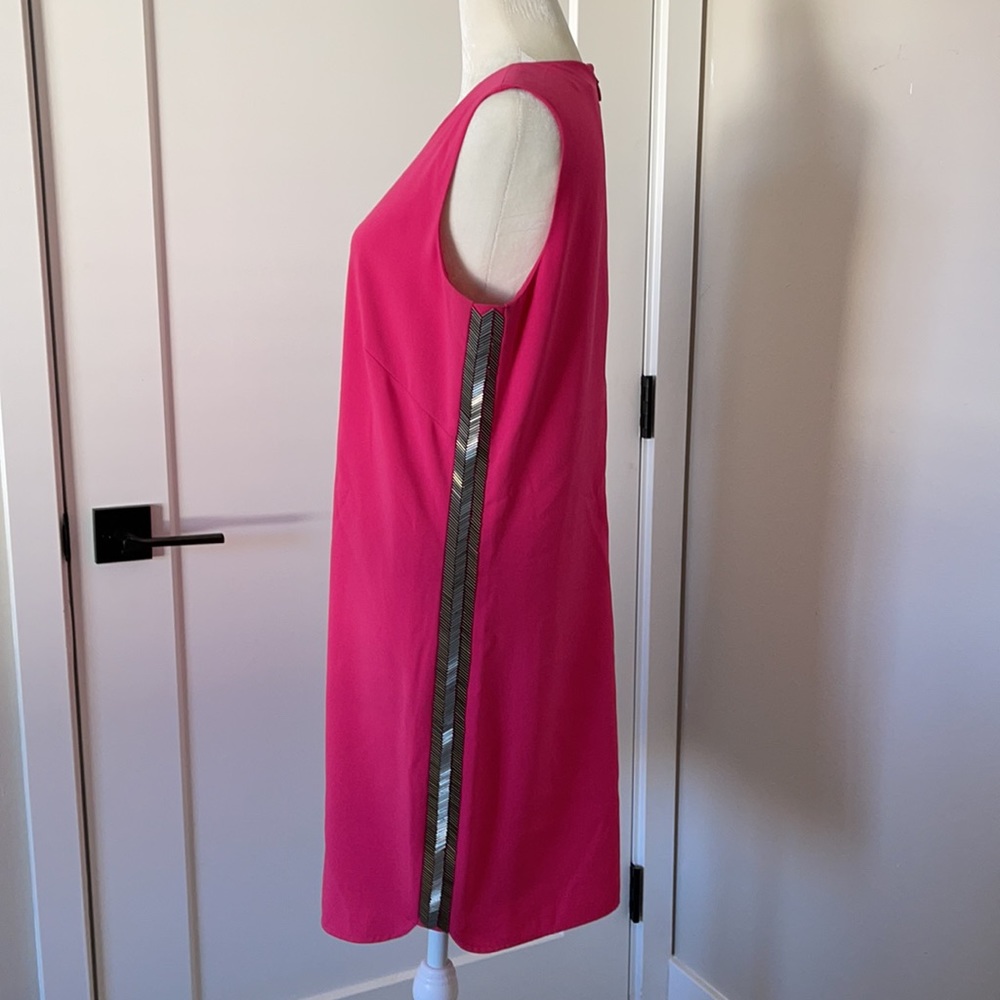 BCBG MAX AZRIA Sheath Cocktail Dress